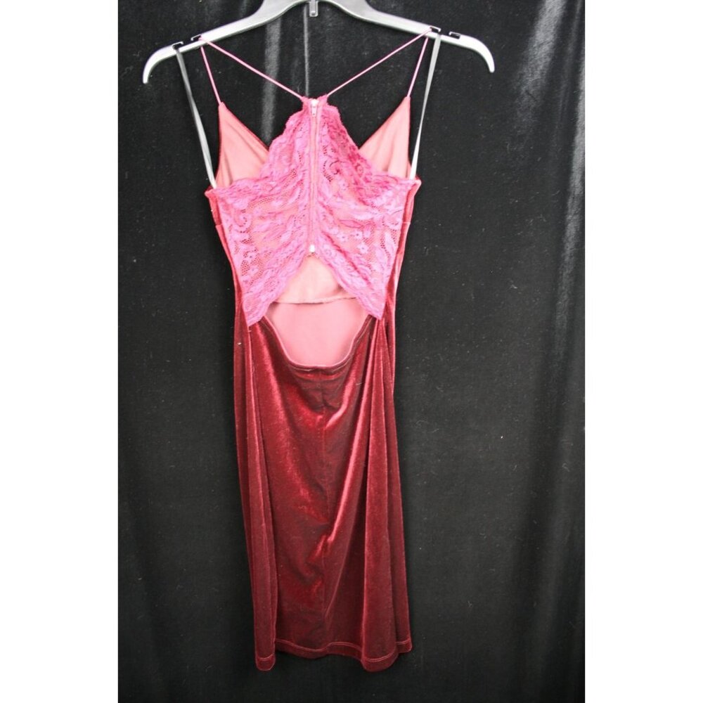 B‎ Darlin Velvet Slip Women's Dress Maroon Size 7/8 - Picture 2 of 2